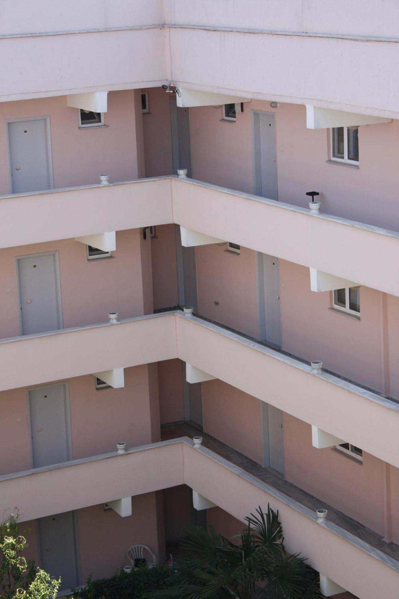 لابسيكي Orcin Apart Hotel المظهر الخارجي الصورة